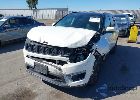 2019 Jeep Compass Altitude Fwd from USA, damaged, VIN 3C4NJCBB9KT726979